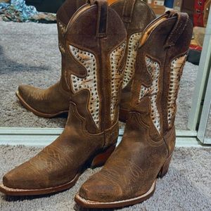 FRYE DAISY DUKE BOOTS